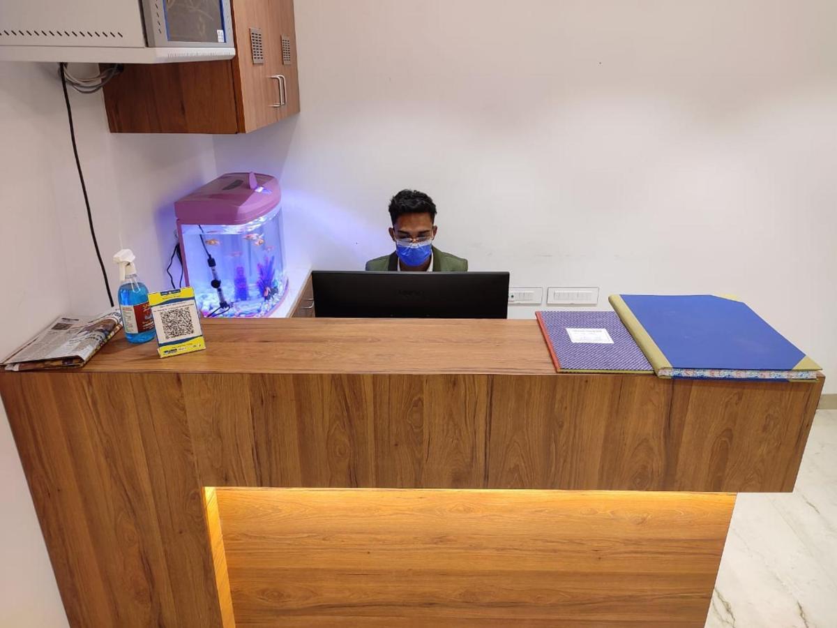 Staymaker Hotel Mohan Palace Baharampur Εξωτερικό φωτογραφία
